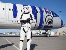 Vlieg de wereld over in een Star Wars R2-D2 vliegtuig
