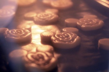 Disney Mickey Mouse & Minnie Mouse cookie cutter